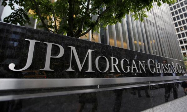 Lucro do JP Morgan salta 41% no 2º trimestre e supera projeções
