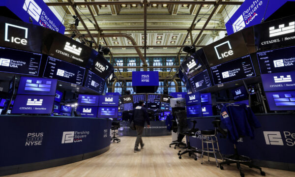 Wall Street tomba 1% na semana com tecnologia e alta do petróleo; Nasd