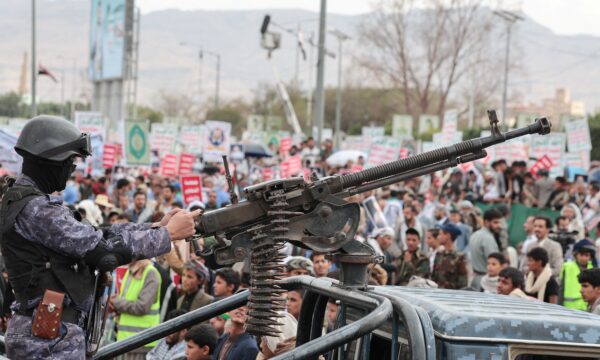 Ataque de houthis à Arábia Saudita aumenta preocupação com petróleo