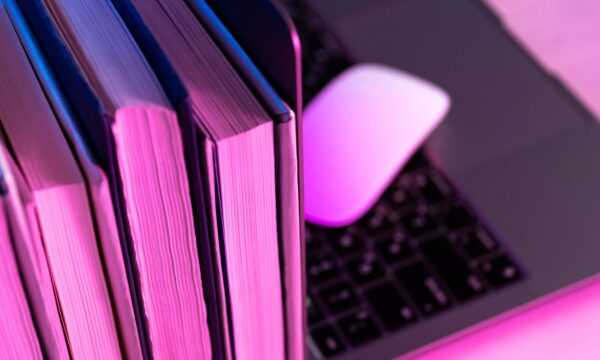 10 livros sobre inteligência artificial para entender a tecnologia sem