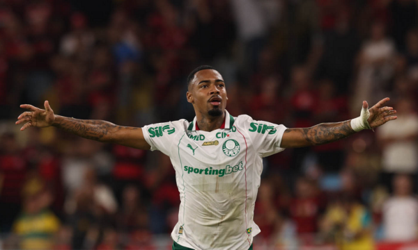 Palmeiras rejeita proposta milionária de clube inglês por Allan