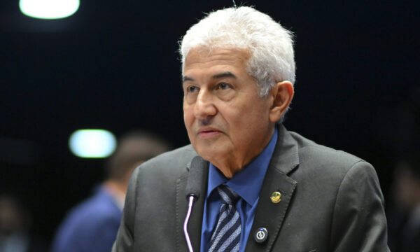 Astronauta Marcos Pontes se coloca à disposição para ser vice de Flávi