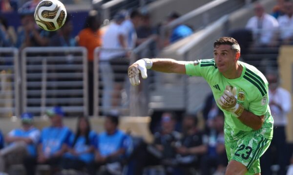 Quem é Dibu Martínez, que está ‘salvando’ a Argentina contra a Espanha