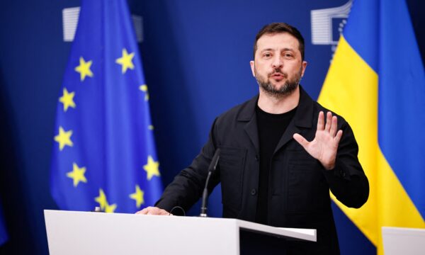 Zelensky alerta para possível ataque russo em massa nesta quarta