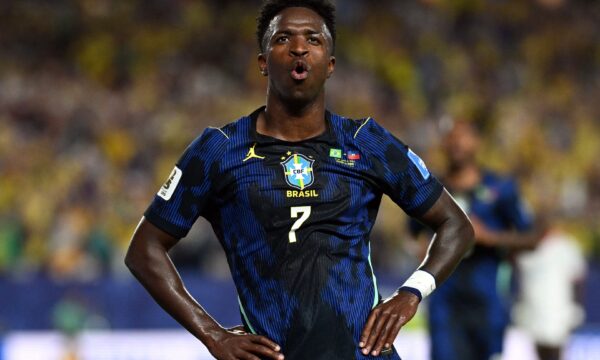Real Madrid fará sua última proposta para renovar com Vini Jr, diz jornal