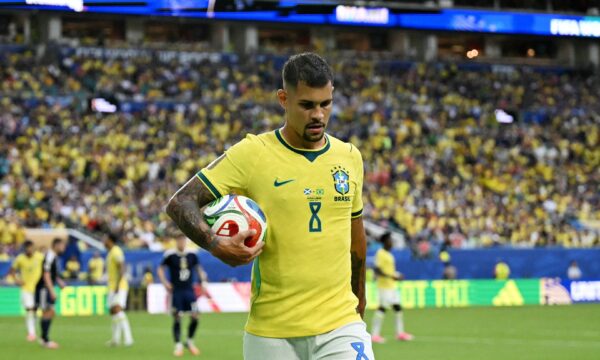 Arsenal mantém Bruno Guimarães como seu alvo principal para reforçar e