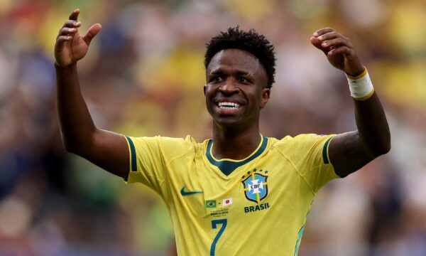 Das releituras aos designs ousados: os uniformes que marcaram a Copa