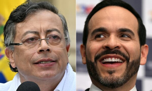 Presidente eleito da Colômbia insiste em posse em quartel