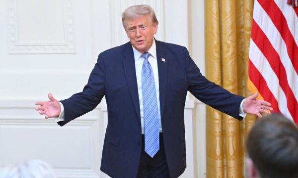 Tribunal rejeita pedido de Trump sobre voto por correio