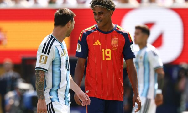 Yamal campeão, Messi vice: final expõe contraste entre craques e seleções