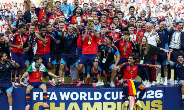 Espanha domina Argentina, repete 2010 e ganha Copa na prorrogação