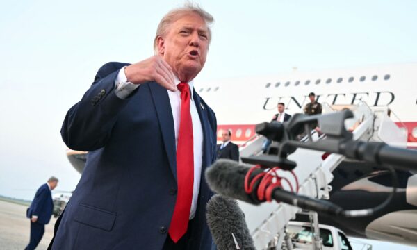 Os mísseis dos EUA estão acabando? Trump responde