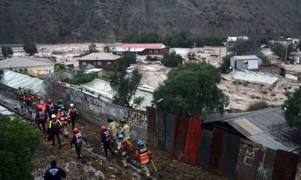 Chile declarou estado de catástrofe para conter a pior enchente em dua
