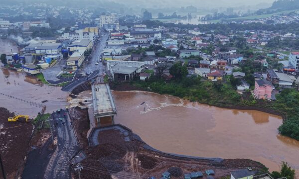 Dois anos após enchentes históricas, RS volta ao alerta máximo e expõe lacuna da adaptação climática