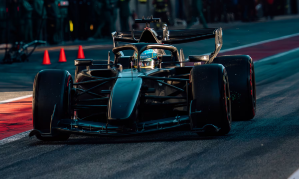Aston Martin antecipa estreia de motor da Honda em teste antes das ‘férias’ da F1