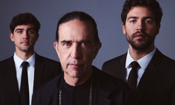 Ricardo Almeida transforma a própria história em campanha de Dia dos P