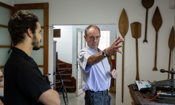 Os 100 dias históricos de Amyr Klink voltam a Paraty antes de estrear