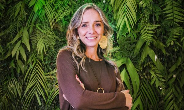 Após fechar loja, Carole Crema aposta em sobremesas para restaurantes