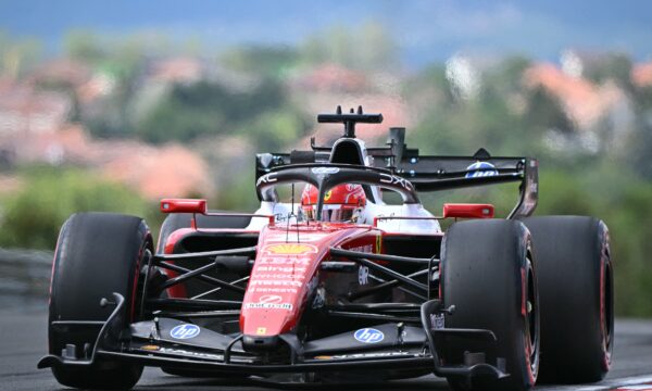 Leclerc lidera primeiro treino livre do GP da Hungria; Bortoleto termi