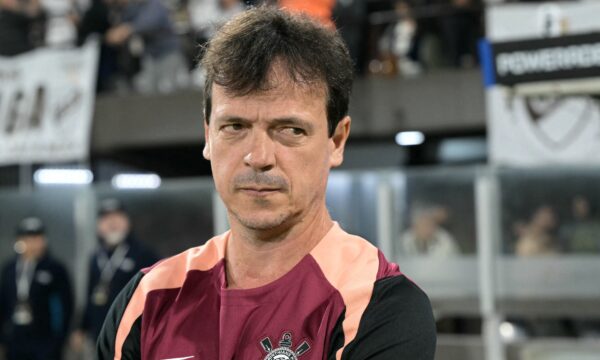 Corinthians x Athletico-PR: veja horário e onde assistir ao jogo do Br