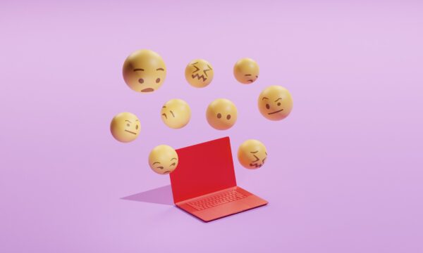 Dia Mundial do Emoji: quais são os favoritos dos brasileiros?