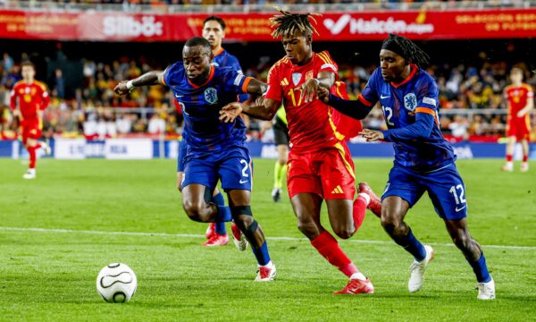 O recado de Nico Williams a Neymar após título da Espanha sobre a Argentina na Copa