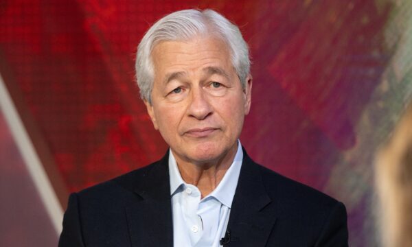 Por que o CEO do JP Morgan diz que não compraria ações nem títulos hoj
