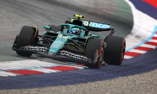 Aston Martin muda chassi e aerodinâmica em tentativa de salvar temporada no GP da Hungria