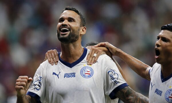 Veja provável escalação do Bahia contra o Corinthians
