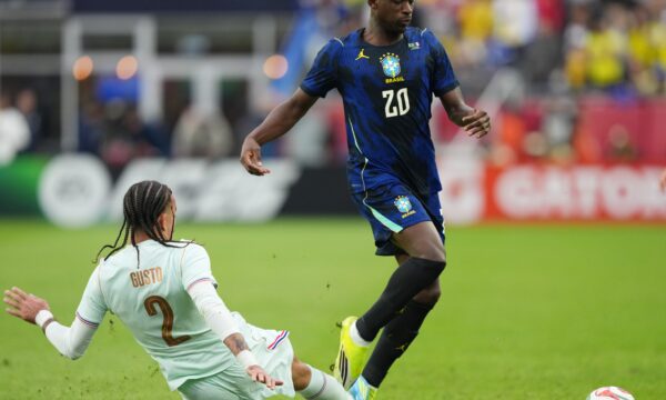 Ex-Botafogo, Luiz Henrique nega risco de prisão após denúncia de multa