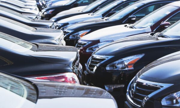 Leilão de carros tem desconto médio de 30%: saiba como participar