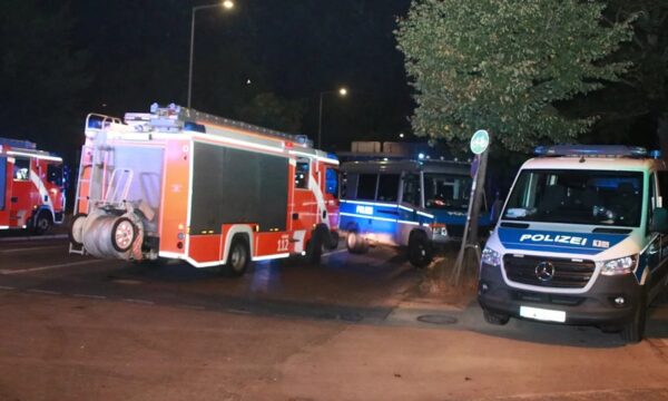 Atropelamento na Parada LGBTQIA+ de Berlim mata uma pessoa e deixa ao