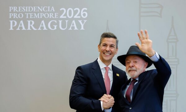 Paraguai convoca embaixador do Brasil após fala de Lula sobre Guerra da Tríplice Aliança