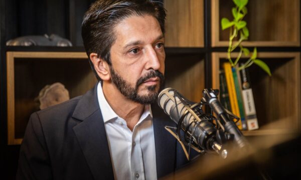 Prefeitura de SP recorre à Justiça para tentar barrar credenciamento do Uber Moto