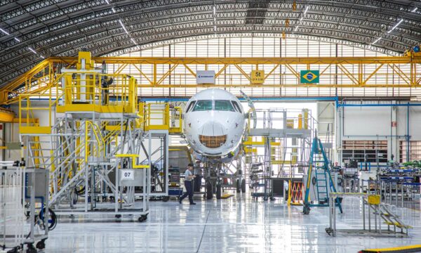 Café, carne e peças de aeronave: por que Trump poupou esses produtos do tarifaço
