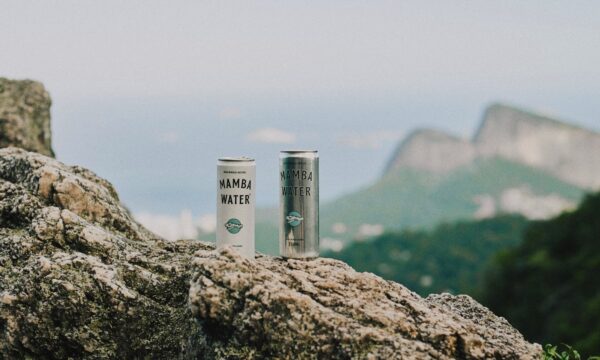 Anvisa manda recolher água Mamba Water após encontrar bactéria no prod