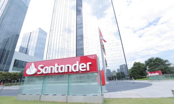 Santander Brasil tem lucro abaixo do esperado e rentabilidade em queda