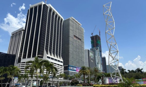 Miami tem região com metro quadrado a R$ 100 mil – e os brasileiros es