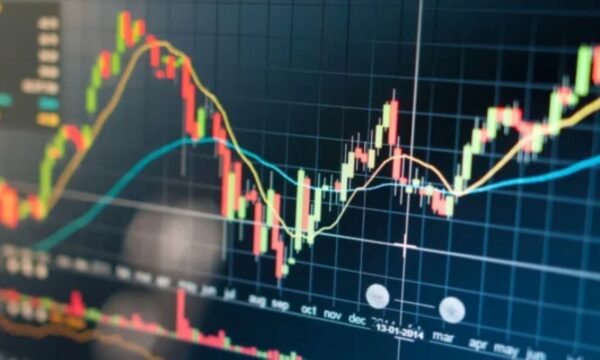 Mini índice desvaloriza e pode alcançar 175 mil pontos, aponta BTG; mini dólar interrompe sequência de quedas