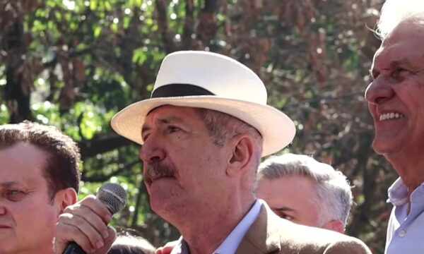 Aldo Rebelo será coordenador político da campanha de Ronaldo Caiado