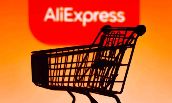 UE multa AliExpress em 550 milhões de euros por violar Lei de Serviços