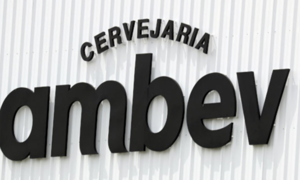 Nem a Copa do Mundo anima o Itaú BBA: Por que o banco segue neutro com Ambev (ABEV3)?