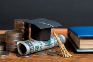 Ânima (ANIM3) reprovada: Itaú BBA corta preço-alvo pela metade, rebaix