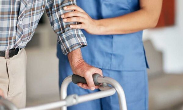 Aposentadoria por invalidez ou PcD? Cálculo é diferente e erro ao plei