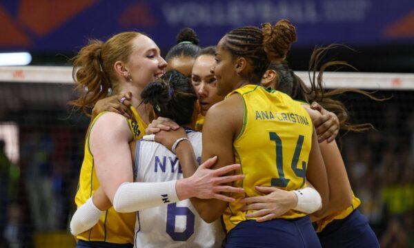 VNL 2026: Brasil reage, vence o Japão e avança à semifinal da Liga das