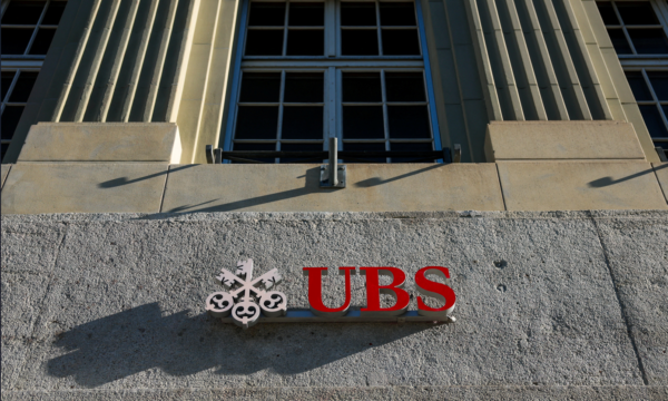 UBS divulga lucro trimestral acima das expectativas e anuncia nova recompra de ações de US$3 bilhões