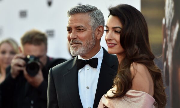 Incêndios na França forçam George Clooney e família a deixar propriedade