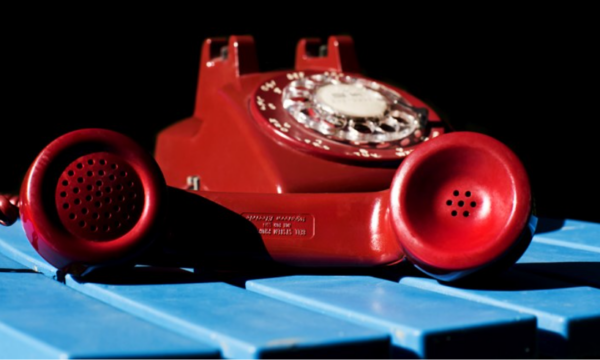 Falamos depois: rede de telefonia fixa analógica é desligada depois de 150 anos