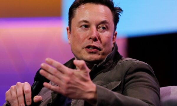 Elon Musk prevê um futuro em que nem dinheiro nem trabalho serão mais