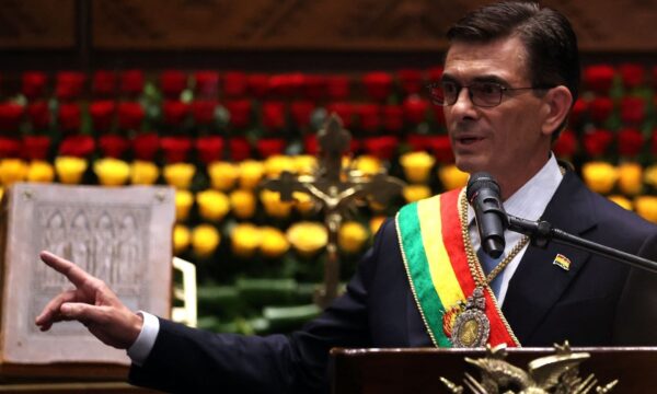 FMI anuncia empréstimo de US$ 1,9 bi para a Bolívia e acordo sobre reformas econômicas